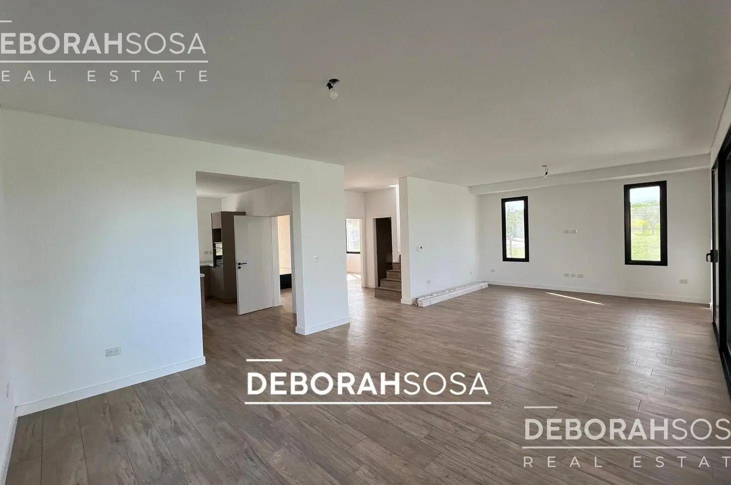 Casa en venta en 5 ambientes Al Agua 2 plantas - El Canton - Escobar, Zona Norte(Con Renta) 5