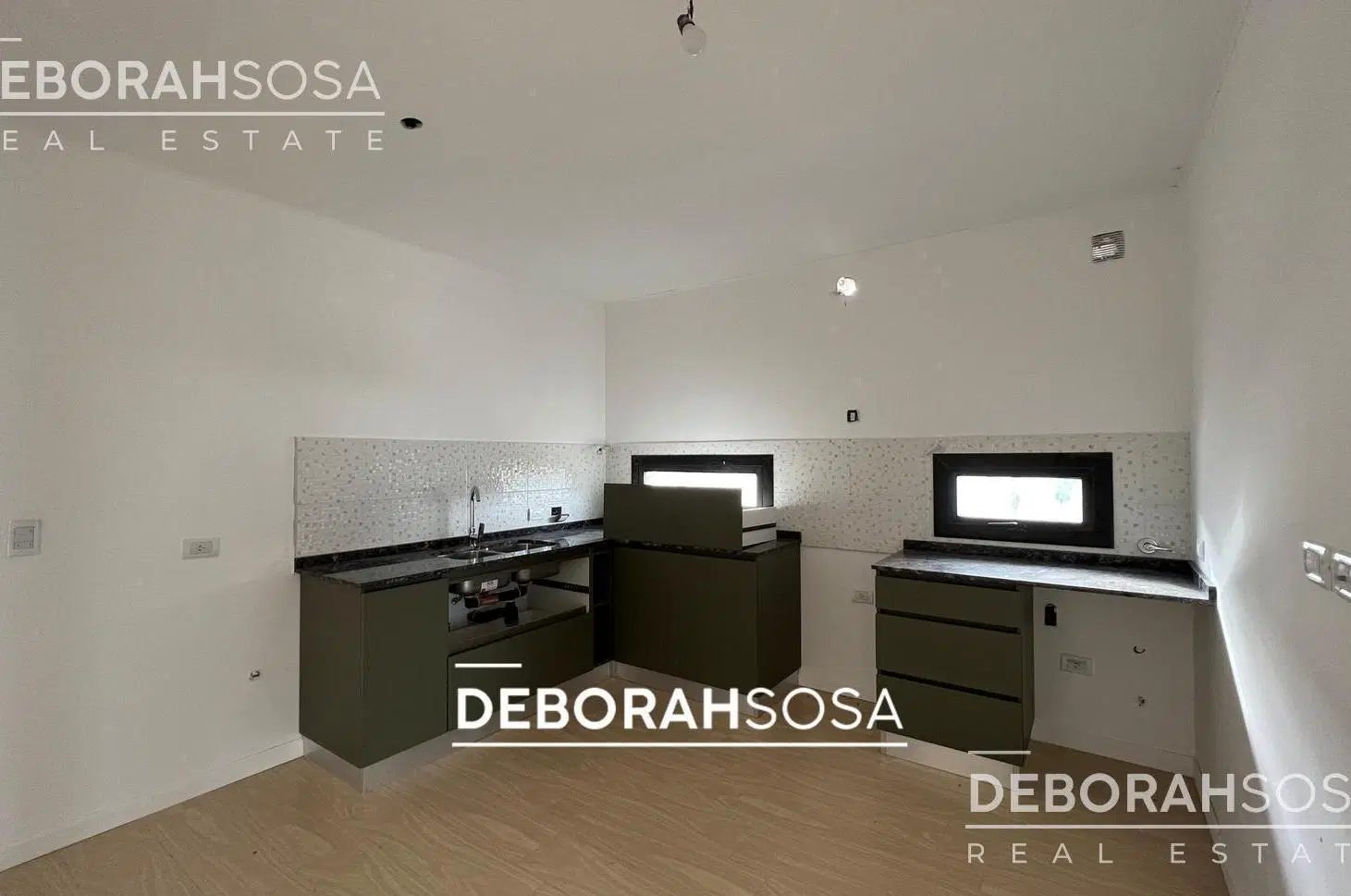 Casa en Venta al Agua 5 Ambientes - El Cantón, Zona Norte Escobar 4