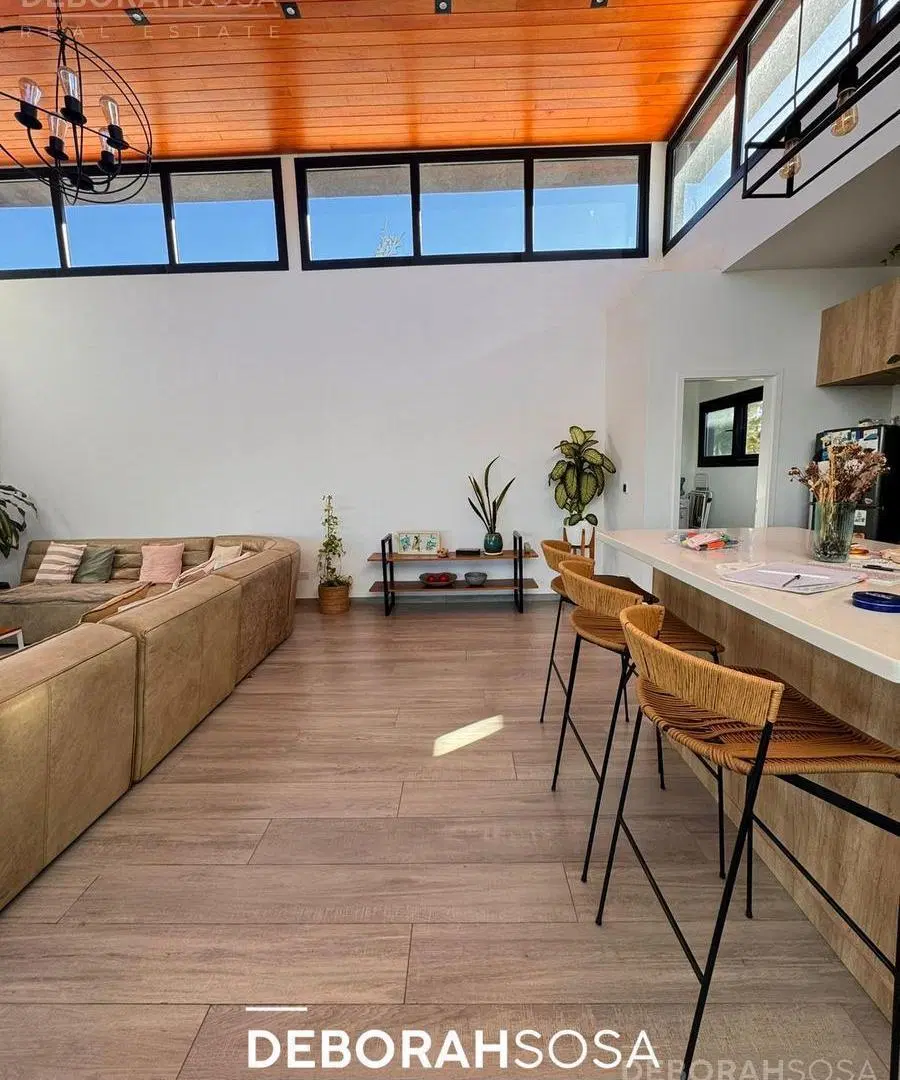 Venta hermosa Casa con salida al río y amarra propia - Naudir Escobar 4