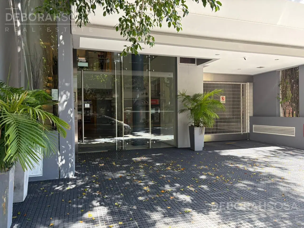 Alquiler un ambiente en Villa Urquiza con balcón, piso alto full amenities! 1