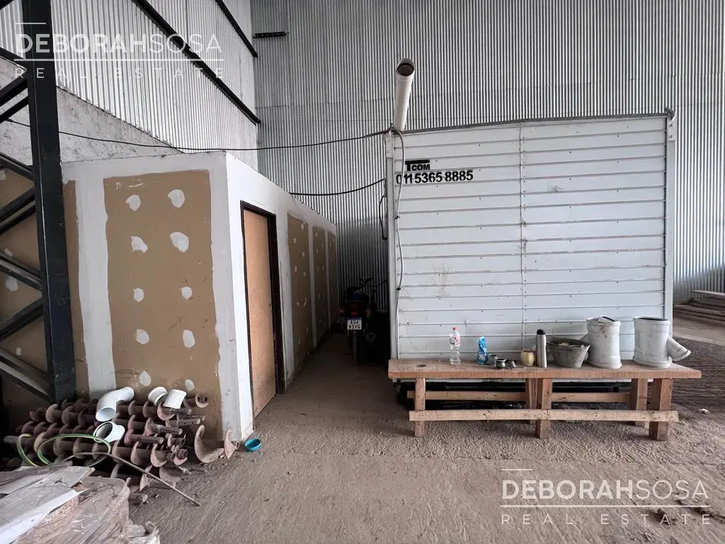Deposito en alquiler en Escobar -  Zona Norte 4