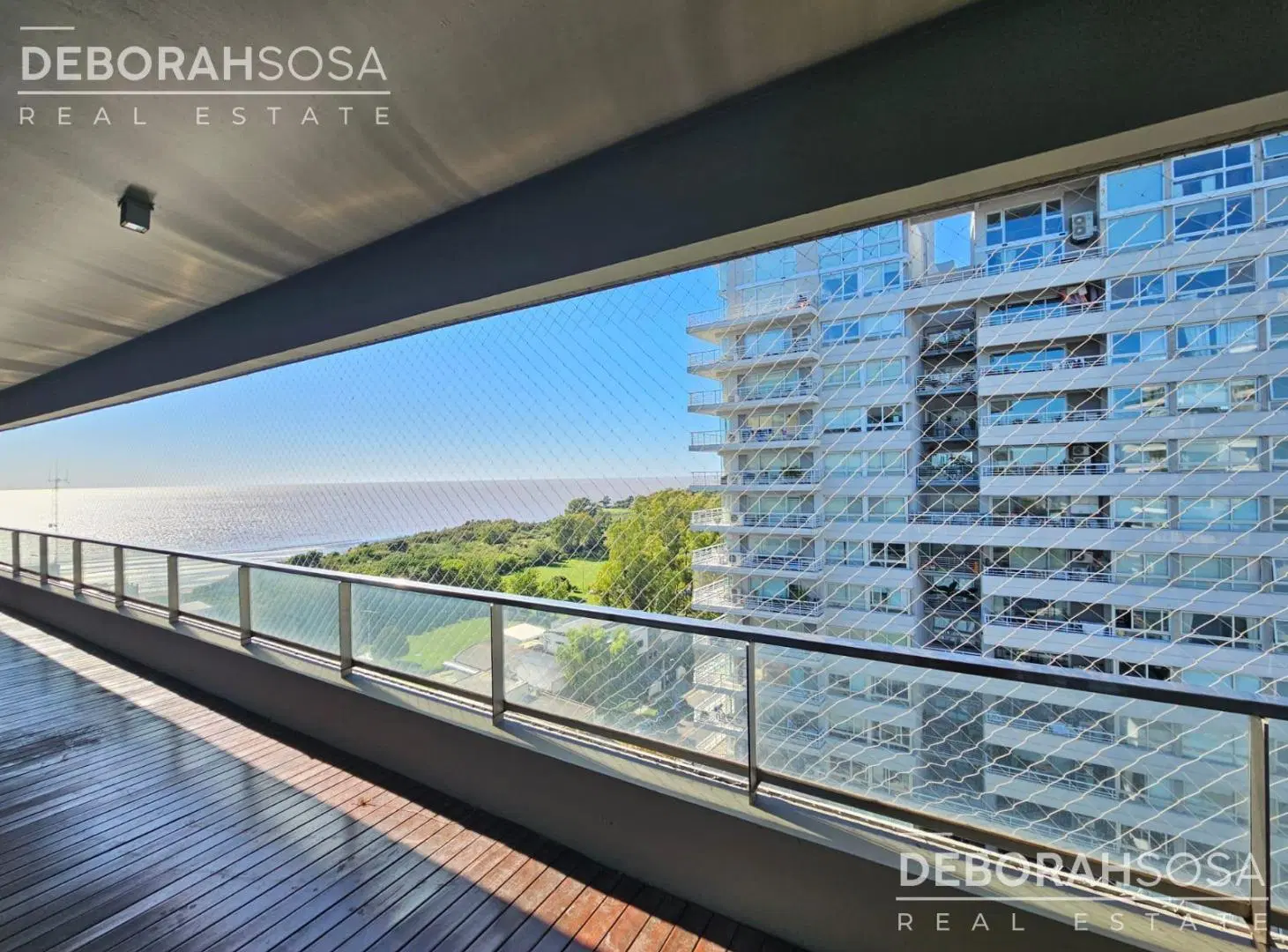 Venta Departamento 4 ambientes al rio en torre de gran categoría - Full Amenities 4