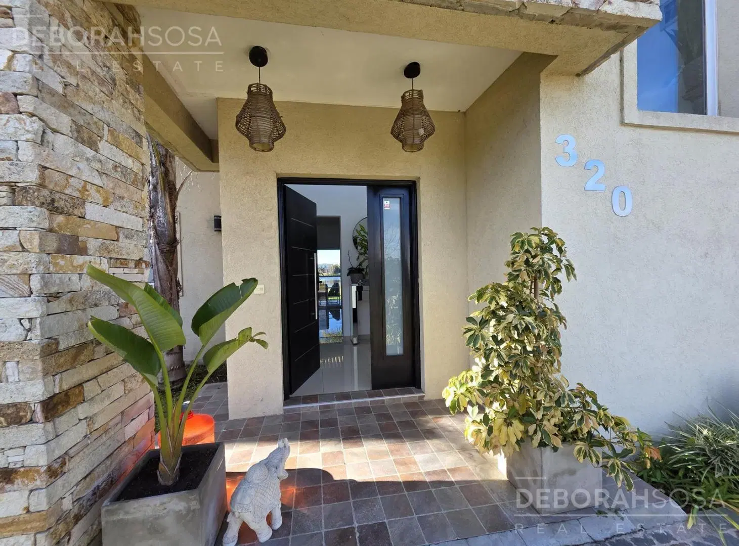 Casa en El Canton - Puerto 5