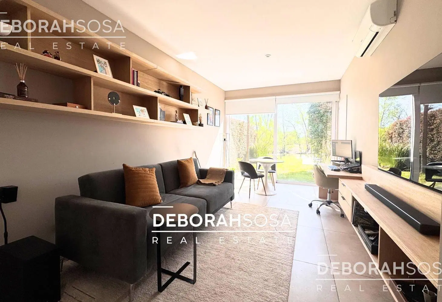 Casa en venta 5 ambientes al agua Barrio El Cantón 8