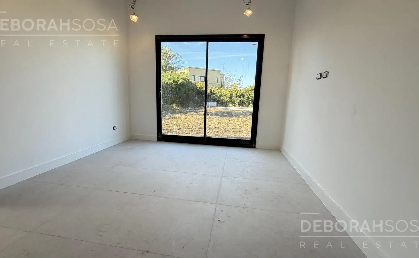 Casa en venta, 4 dorm, piscina. El Cantón - Escobar 5