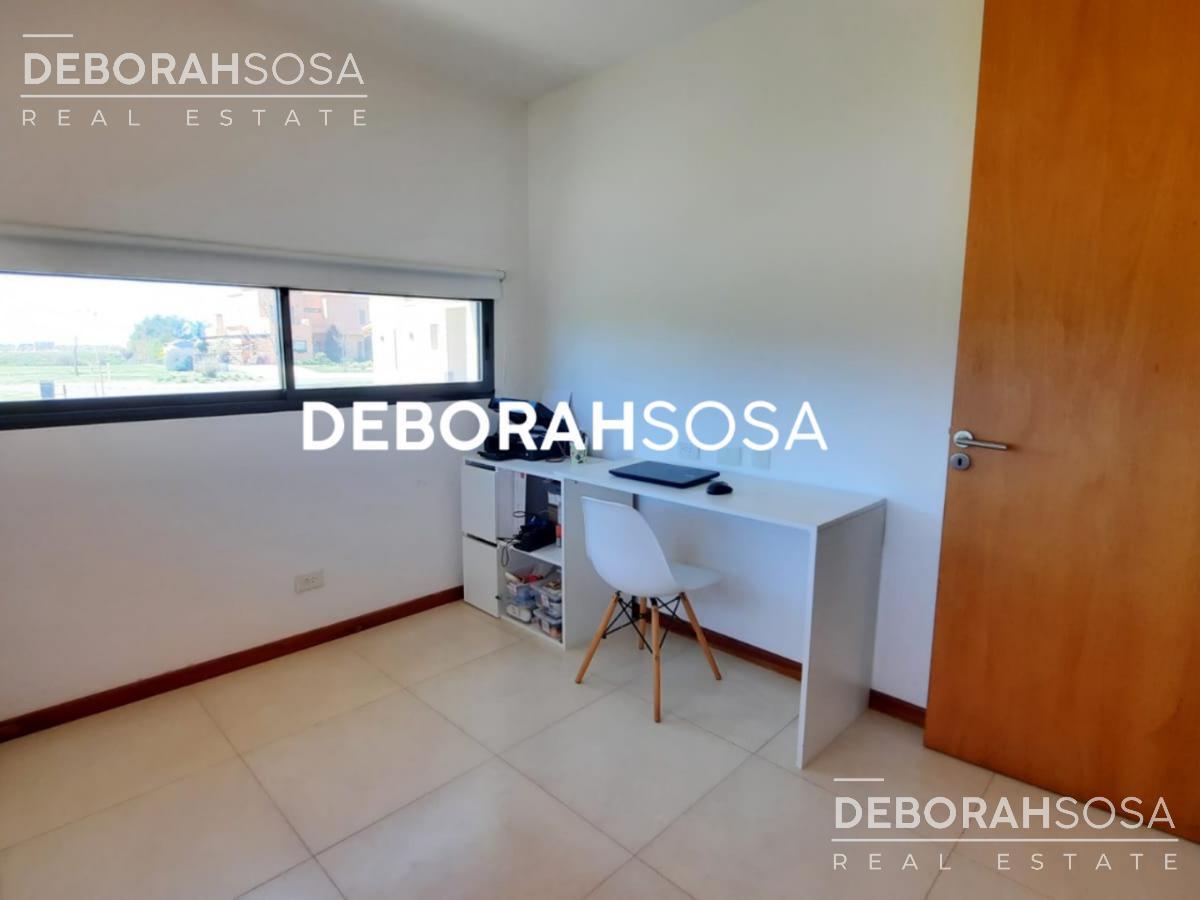 Foto de Casa en Venta 4 ambientes con pileta Lote Interno Escobar - El Cantón, imagen 4