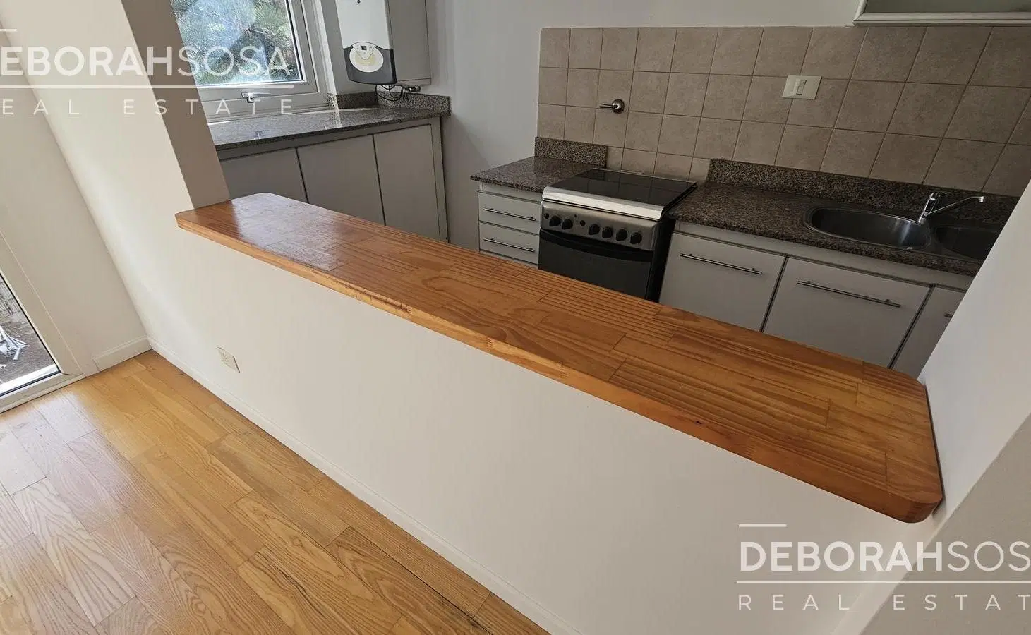 Alquiler Departamento dos ambientes con cochera - Torre de categoría Vicente López 4