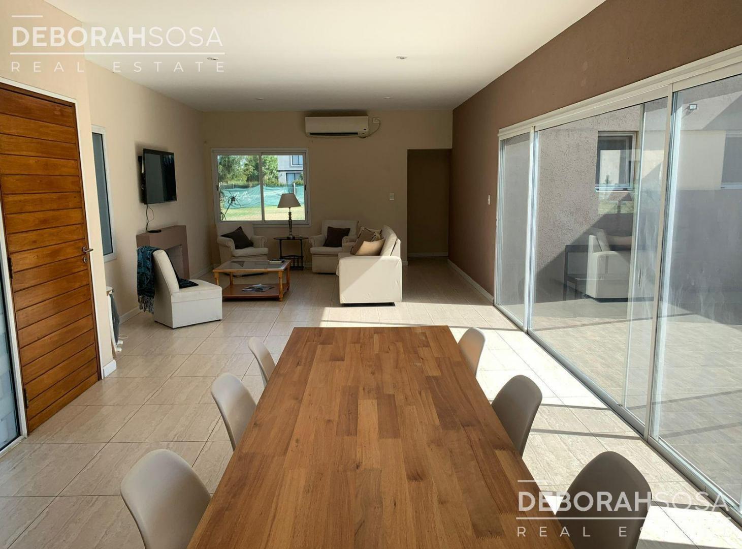 Foto de Casa en Venta 5 ambientes con pileta - Barrio El Cantón, imagen 3