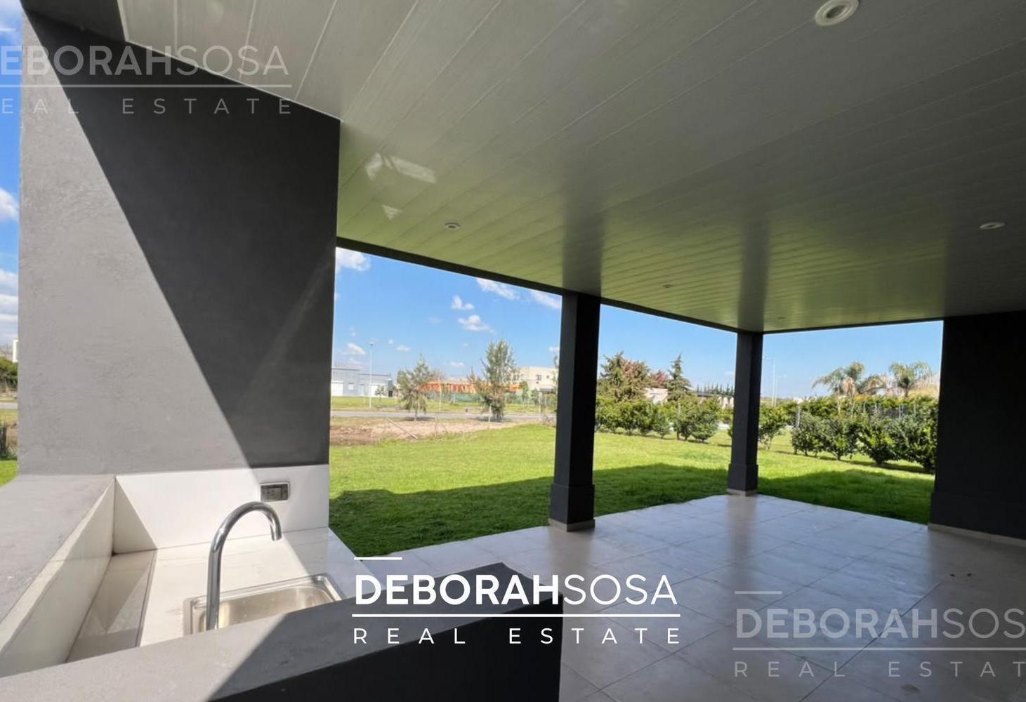 Foto de Casa en Venta - 5 ambientes - Barrio El Cantón - Belén de Escobar, imagen 1
