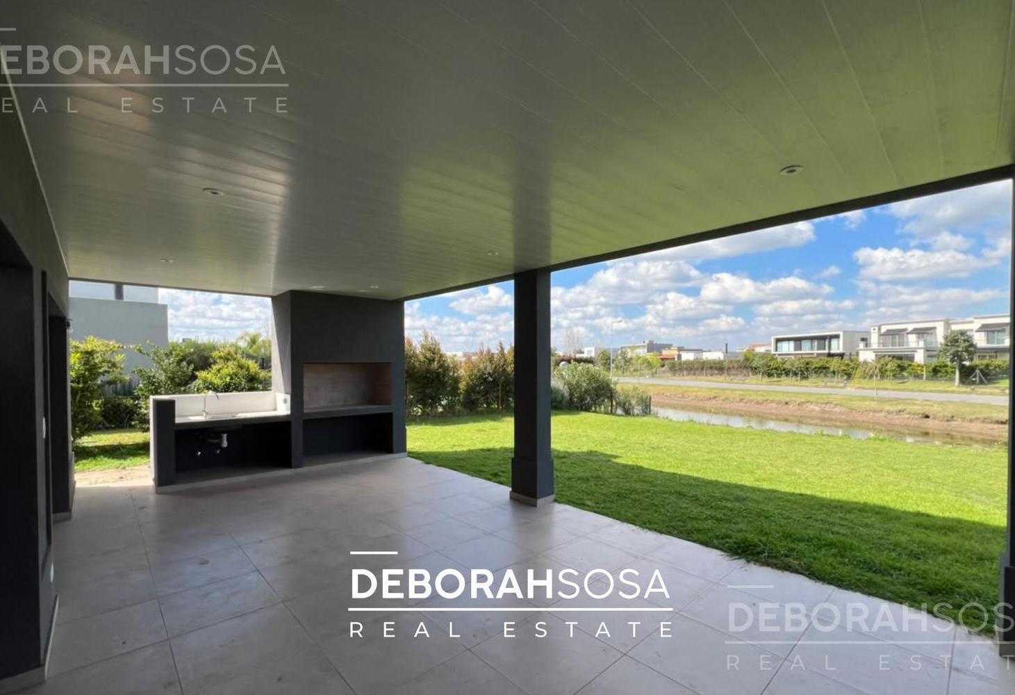 Foto de Casa en Venta - 5 ambientes - Barrio El Cantón - Belén de Escobar, imagen 2