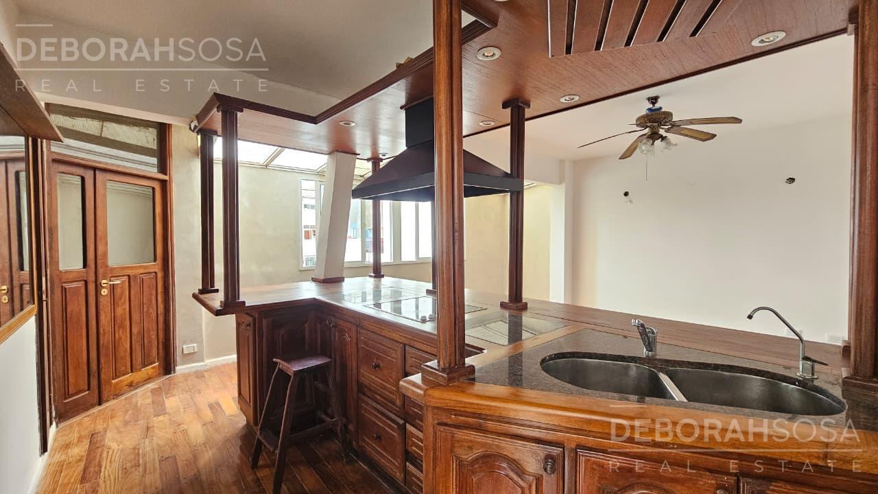 Foto de Venta Departamento tres Ambientes con balcón en Cañitas, excelente, imagen 2