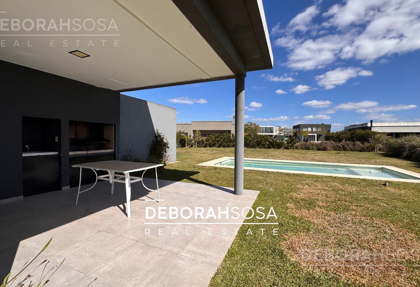 Foto de Casa en Venta - 5 ambientes - Lote Interno - Barrio Vistas - Puertos, imagen 2