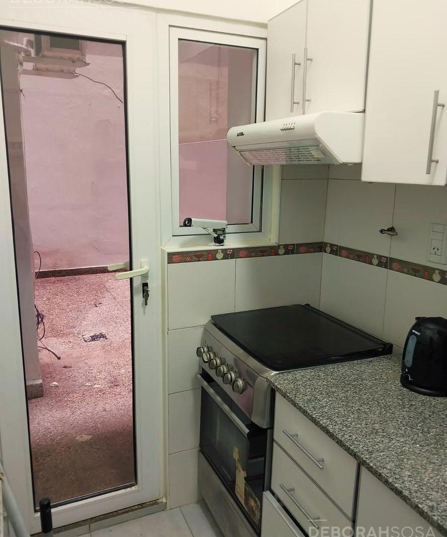 Foto de RECOLETA - VENTA - 2 AMB - APTO PROF - PATIO, imagen 2