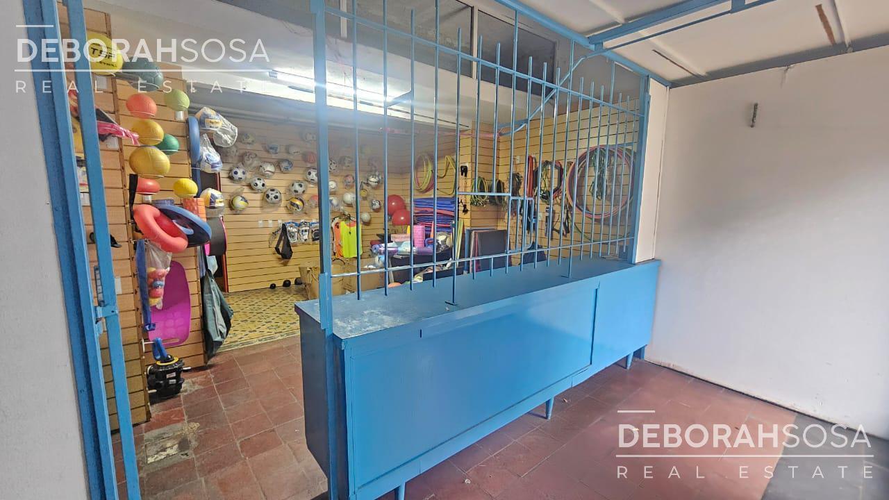 Foto de Venta Galpón Depósito en Munro - Lote 260 m2, imagen 2