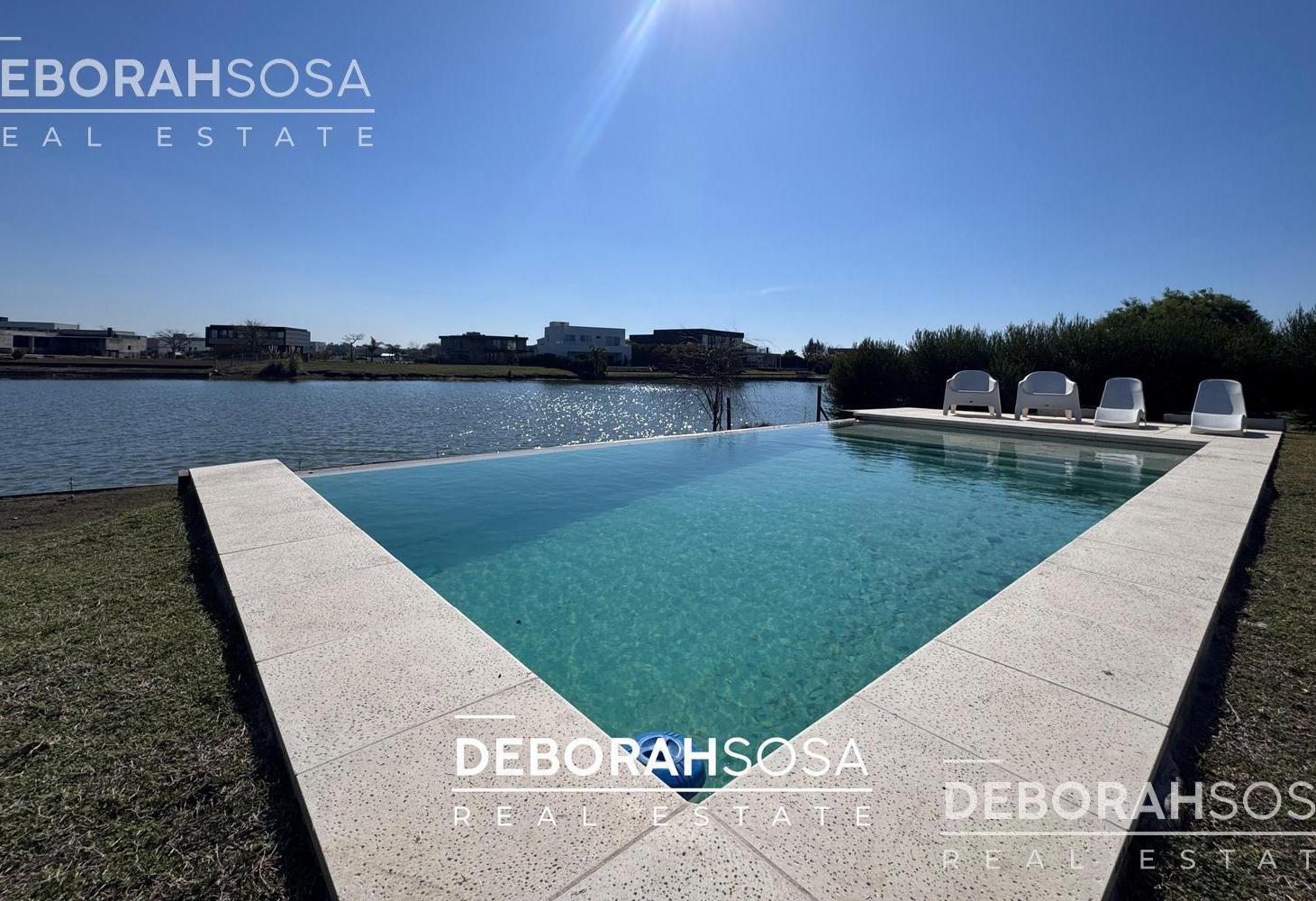 Foto de Casa en venta al agua 6 ambientes con Pileta Barrio El Canton - Escobar, imagen 2