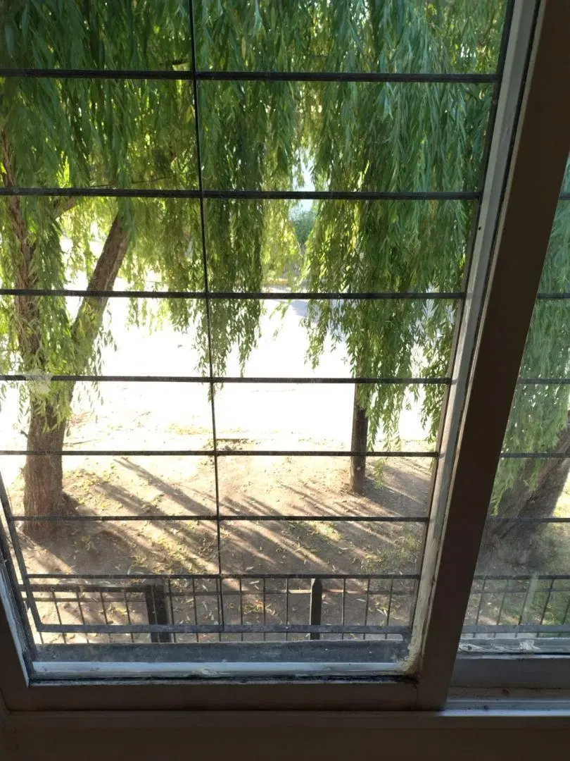 Departamento tipo duplex con 2 dormitorios en alquiler en Ituzaingó 3