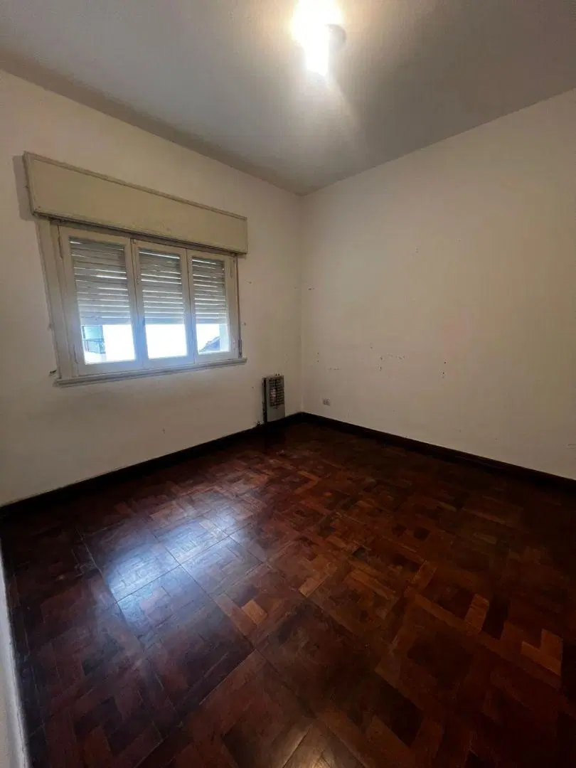 ALQUILER DE DEPARTAMENTO DE 3 AMBIENTES EN SAN ANTONIO DE PADUA 2