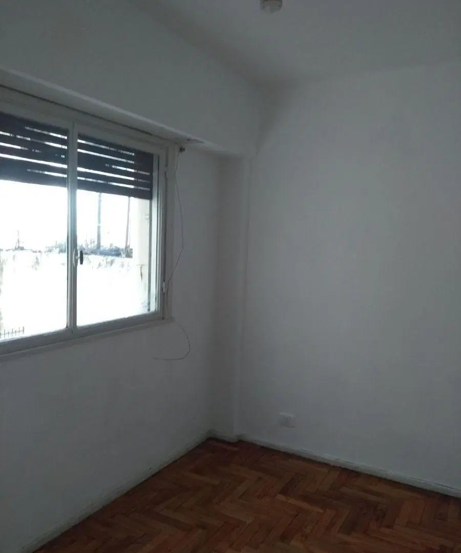 DEPARTAMENTO 3 AMBIENTES CON BALCON CORRIDO 4