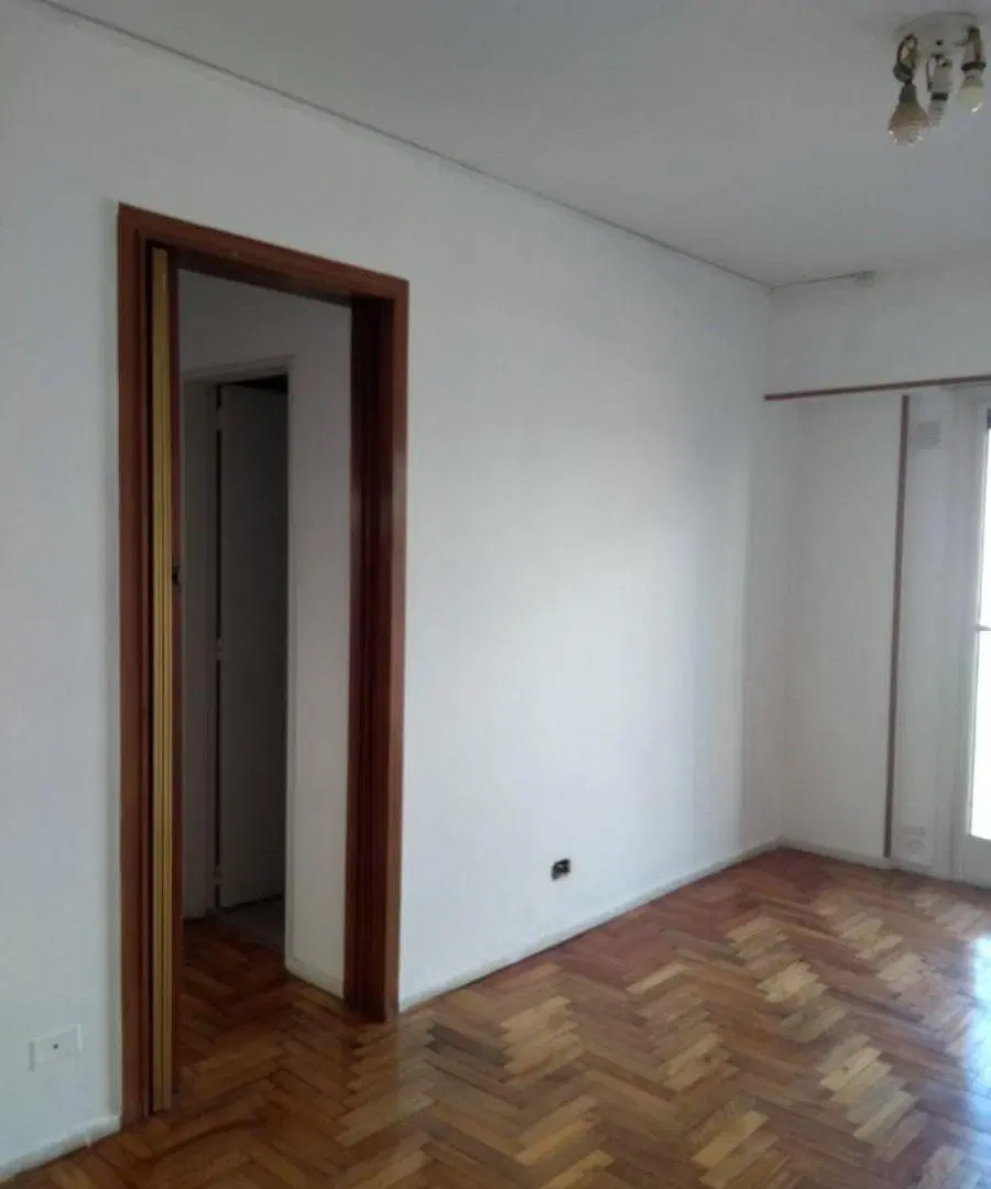DEPARTAMENTO 3 AMBIENTES CON BALCON CORRIDO 7