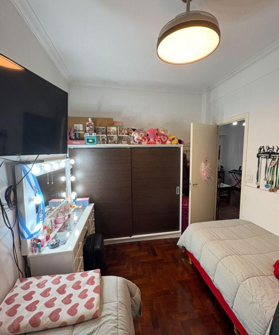 Foto de DEPARTAMENTO 3 AMBIENTES PB A LA CALLE, imagen 2