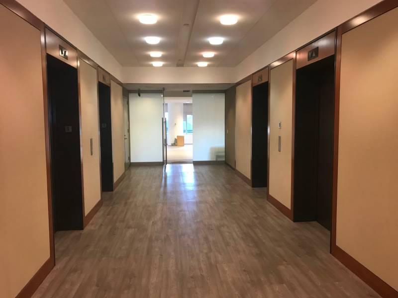 Foto de Oficinas en Alquiler | Della Paolera 265 | Torre Boston | CATALINAS, imagen 3