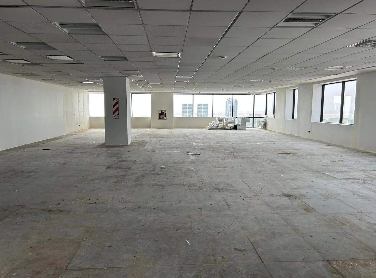 Oficinas en Alquiler | San Martín 344 | Centro