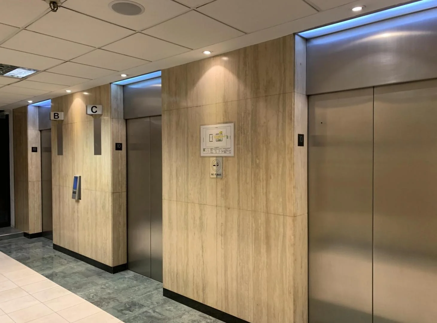 Foto de Oficinas en Alquiler | Ing. Butty 275 | Catalinas, imagen 3