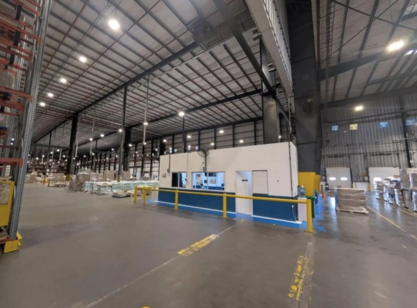 Depósito en Alquiler | Calle 9 y Calle 20 | Parque Industrial Pilar 4