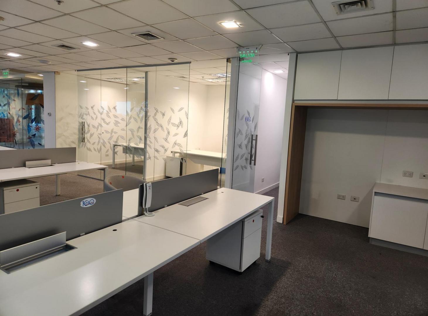 Foto de Oficinas en Alquiler | Ingeniero Butty 240 | Catalinas, imagen 4