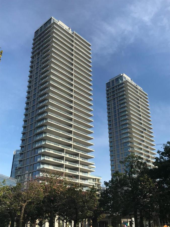 Venta Departamento de 4 Ambientes en Sls Puerto Madero 3