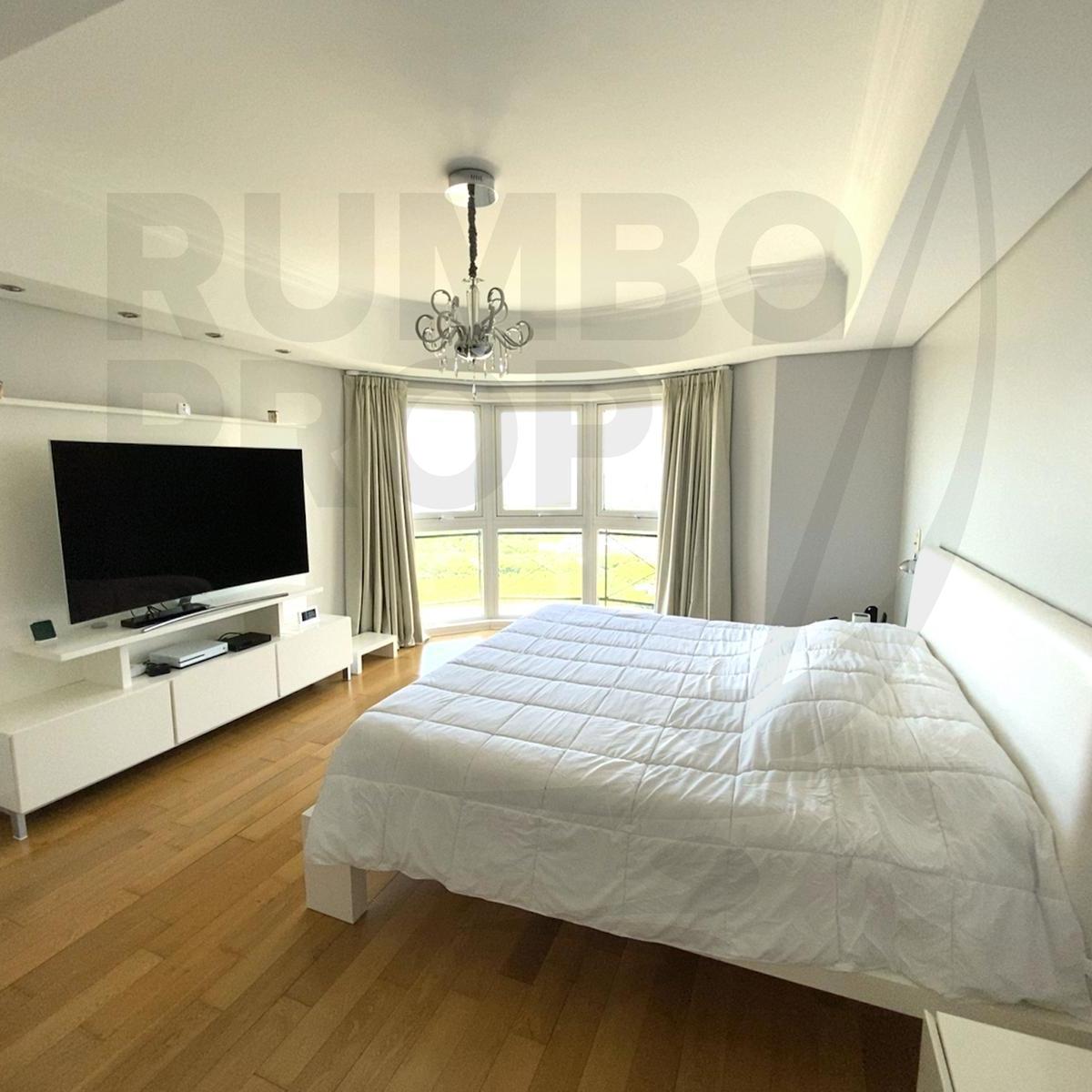 Departamento con 4 Dorm. Dependencia y 2 Cocheras a La Venta en Chateau Puerto Madero 4