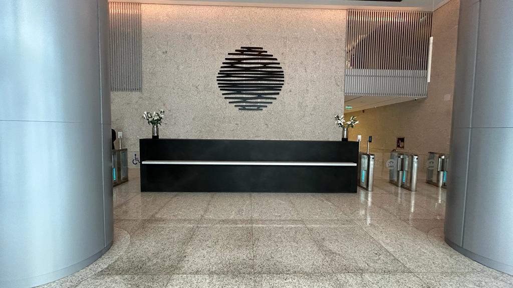 Foto de Alquiler Oficina a estrenar en Microcentro lex tower, imagen 3