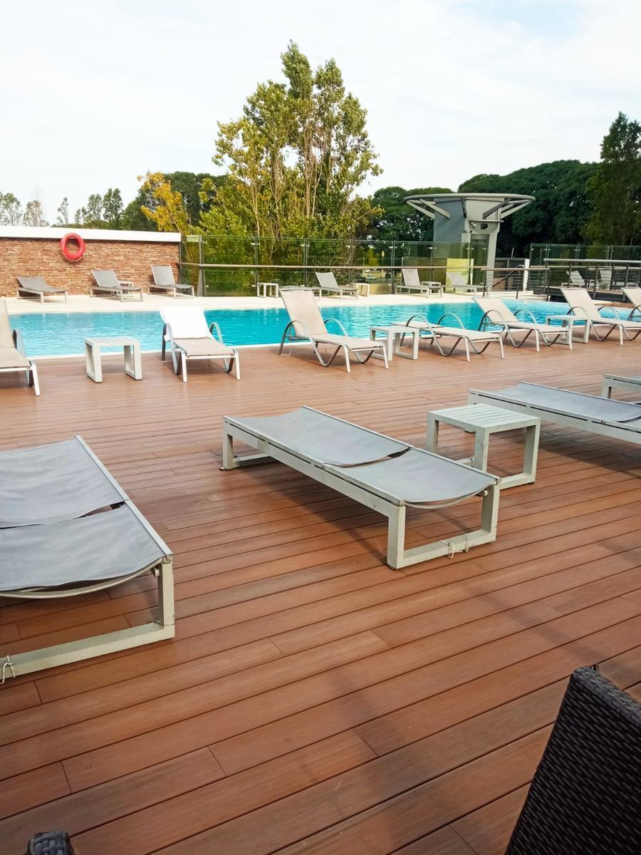 Departamento de Dos Ambientes en Puerto Madero en Venta 1