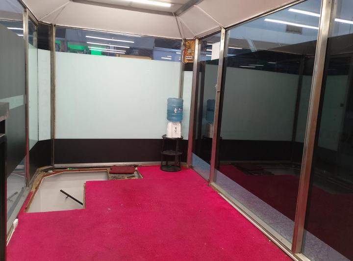 Foto de ALQUILER DE LOCAL EN GALERIA FLORIDA, imagen 4