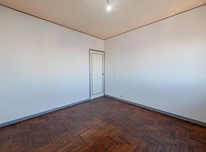 Departamento en Venta de 3 Ambientes en Avellaneda 3