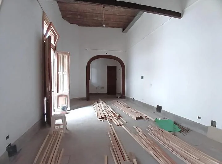 EXCLUSIVA Casa de 20 Ambientes en Monserrat con terraza, patio, parilla. Ideal usos múltiples 3