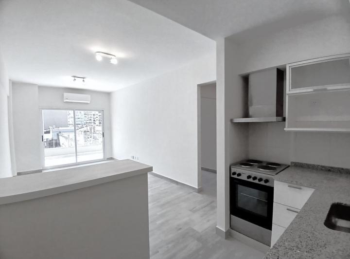 AMPLIO Departamento 2 Ambientes a ESTRENAR con Balcon, Parilla, Cochera y FULL Amenities Monserrat 1