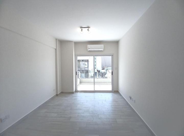 AMPLIO Departamento 2 Ambientes a ESTRENAR con Balcon, Parilla, Cochera y FULL Amenities Monserrat 5