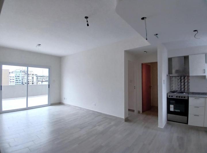 AMPLIO Departamento 2 Ambientes a ESTRENAR con Balcon Terraza, Parilla, Cochera y FULL Amenities 2