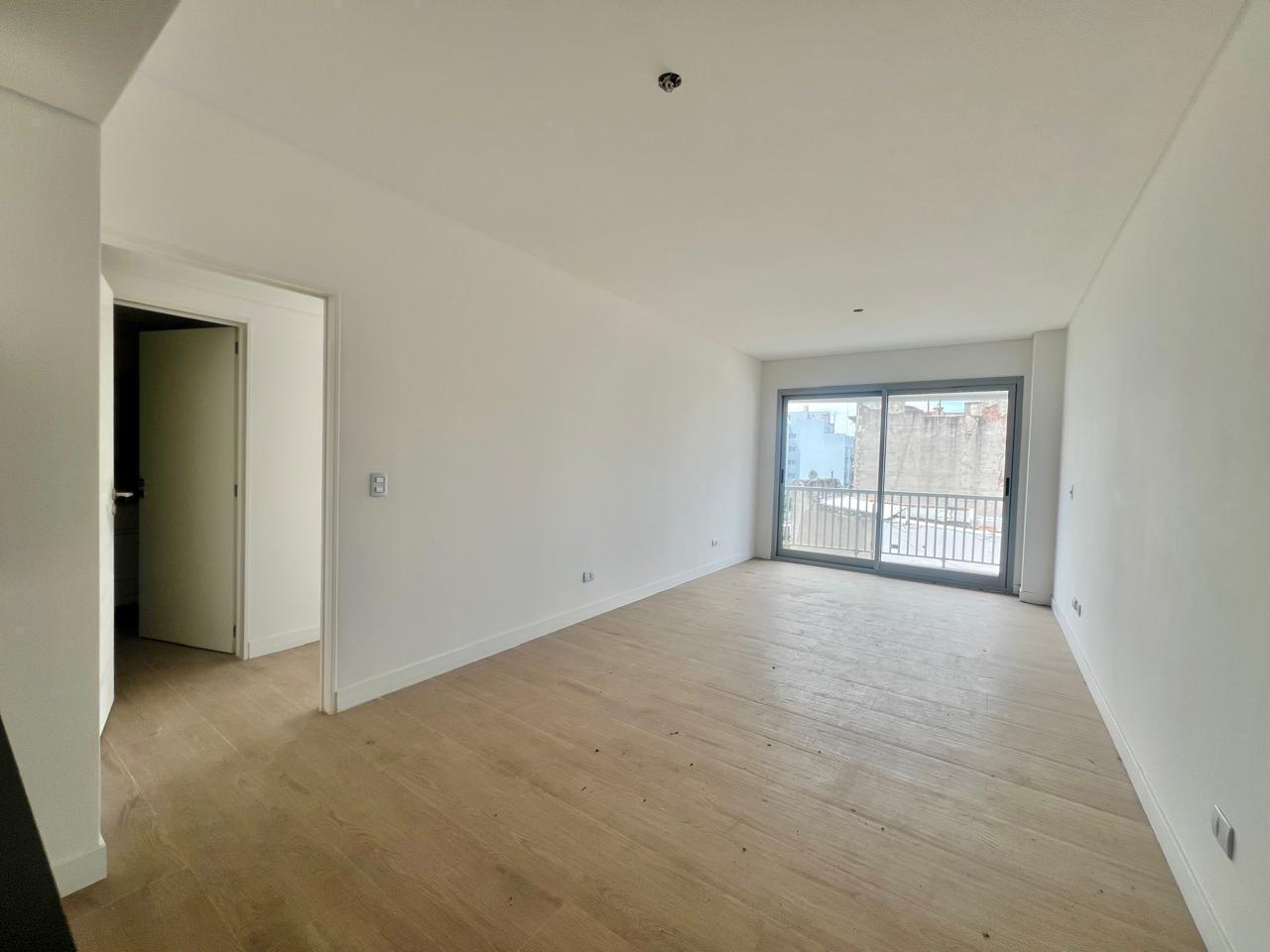 Foto de VENTA Departamento de 2 ambientes a estrenar en San Cristobal, imagen 2