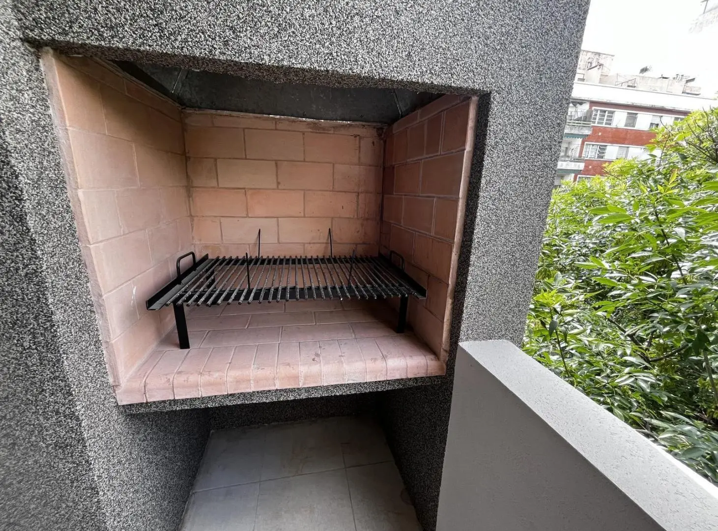 Venta monoambiente en Monserrat con balcón y parrilla 4