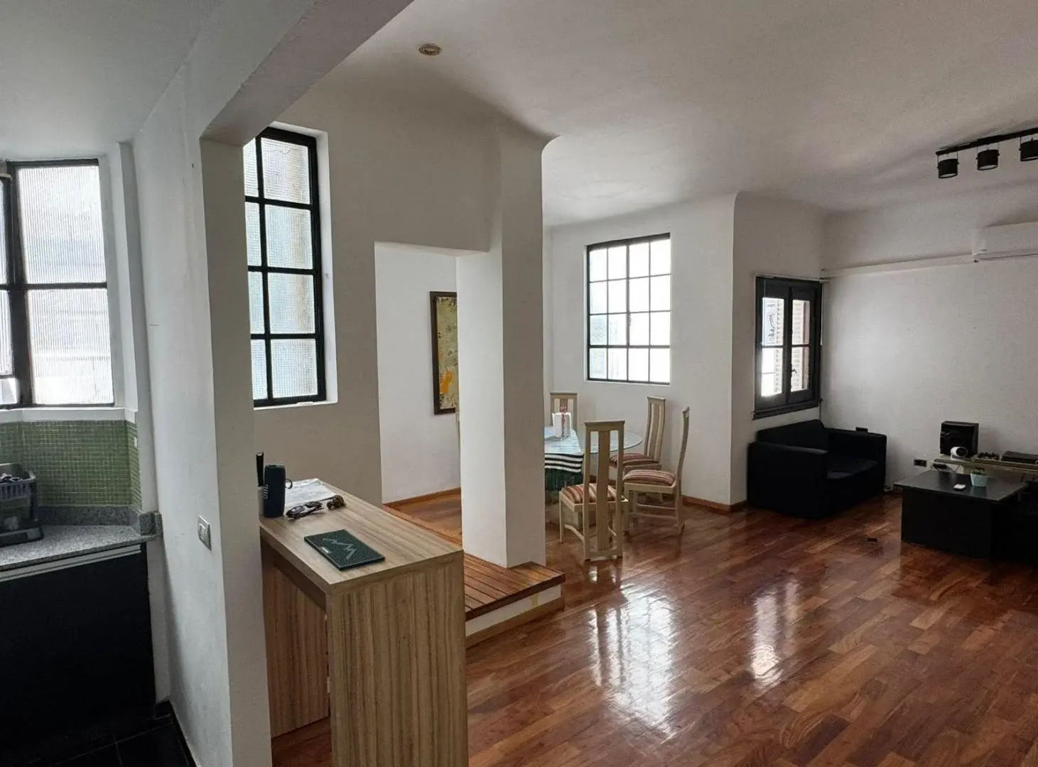 Venta Departamento 4 ambientes en Monserrat 2