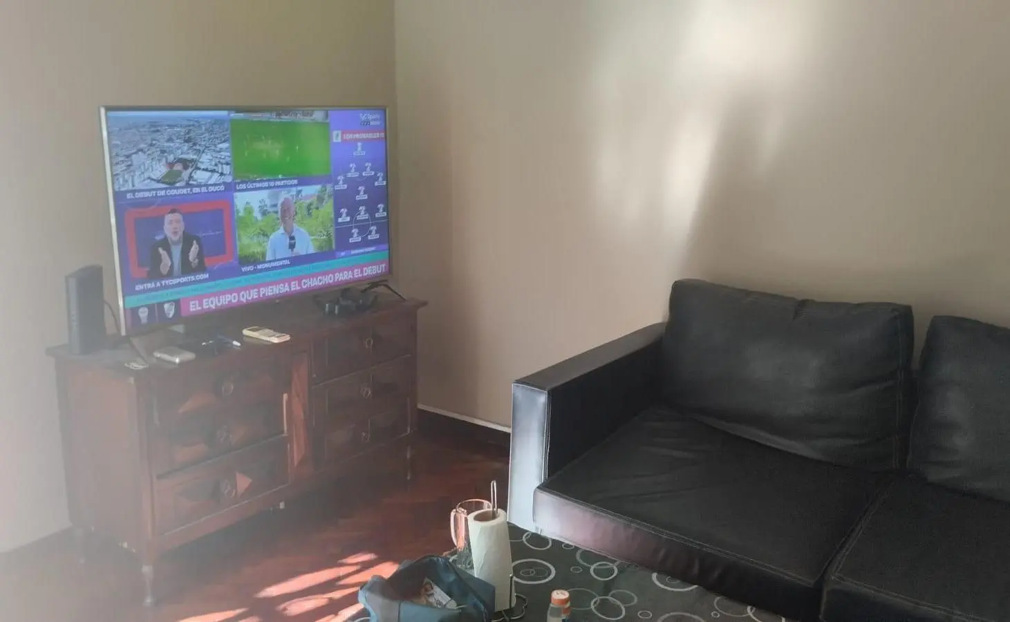 AMPLIO PH EN VENTA EN FLORESTA 8