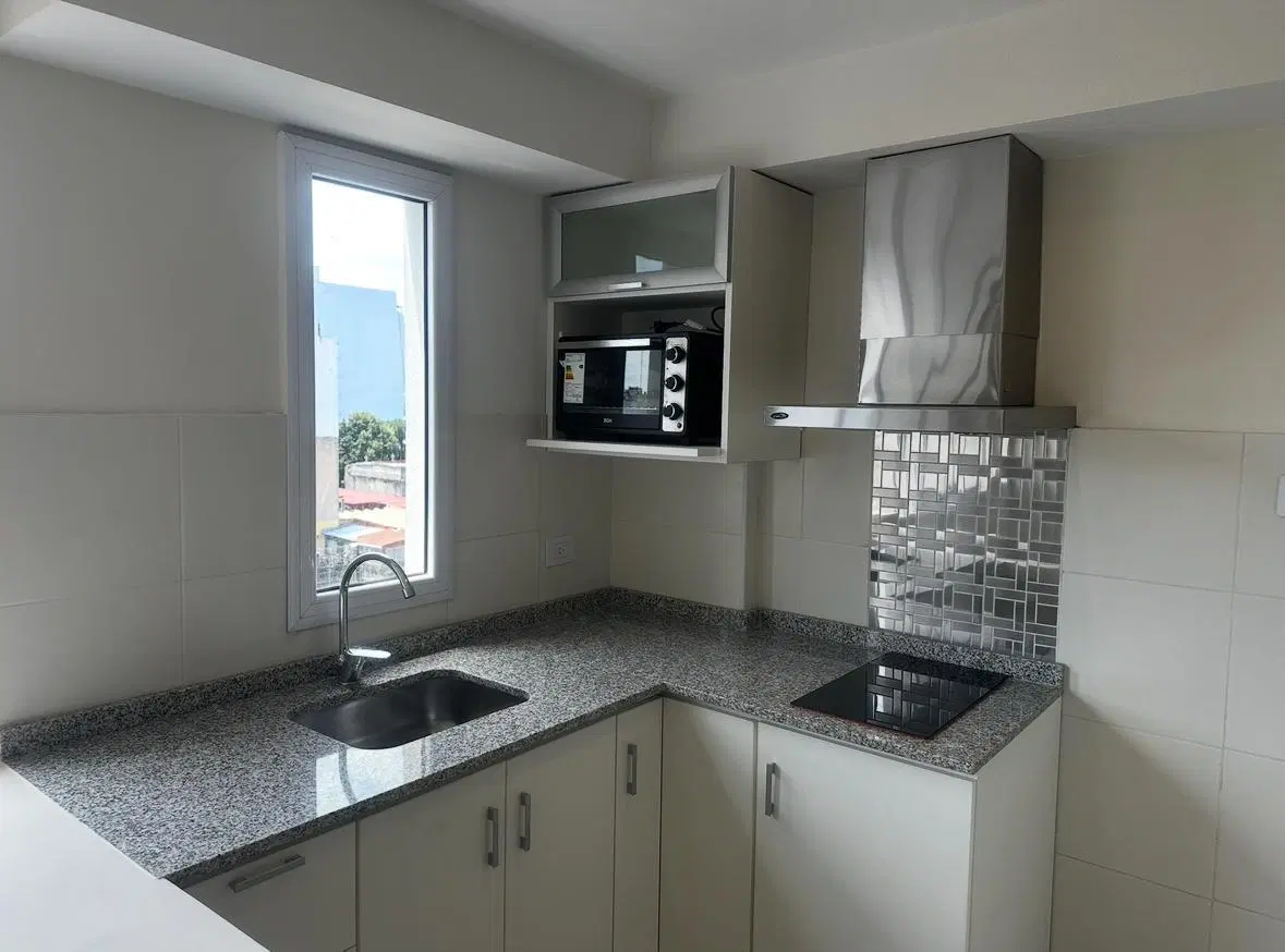 Alquiler departamento 1 ambiente en Monserrat 2