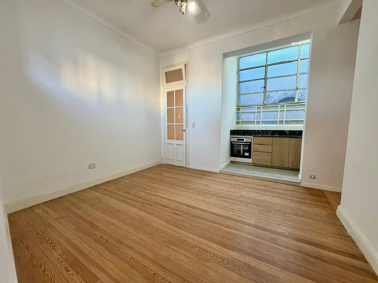 Venta de departamento 2 ambientes mas dependencia en Almagro 5