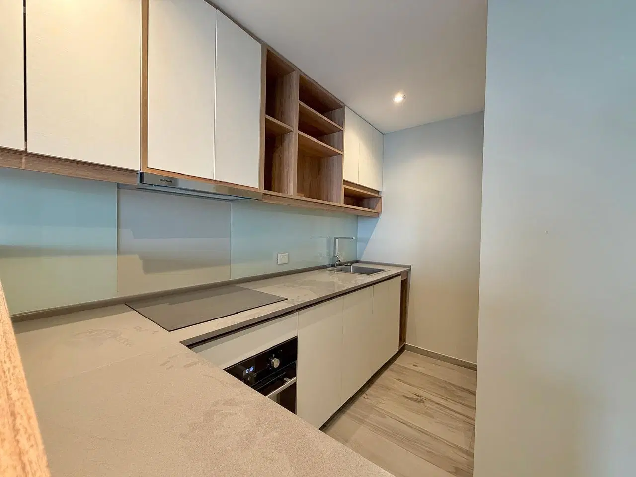 Departamento en venta de 2 ambientes con cochera en Caballito 4
