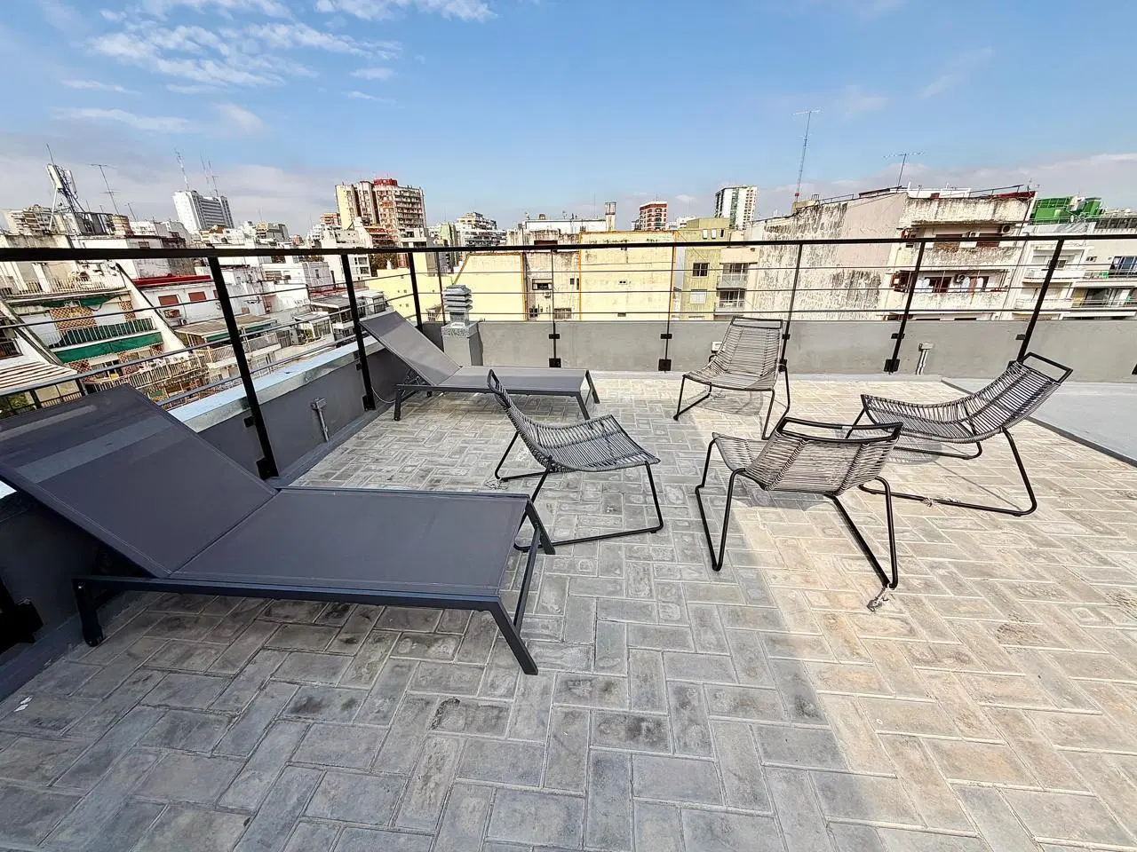 Venta de monoambiente amoblado en Caballito 4