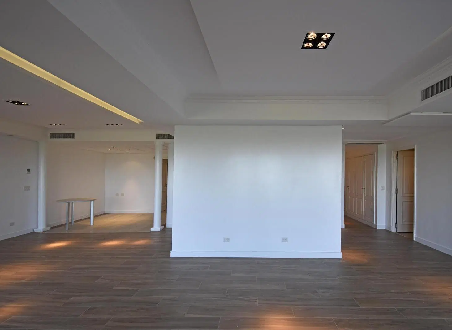 Chateau Puerto Madero Venta / Alquiler departamento 4 amb 5