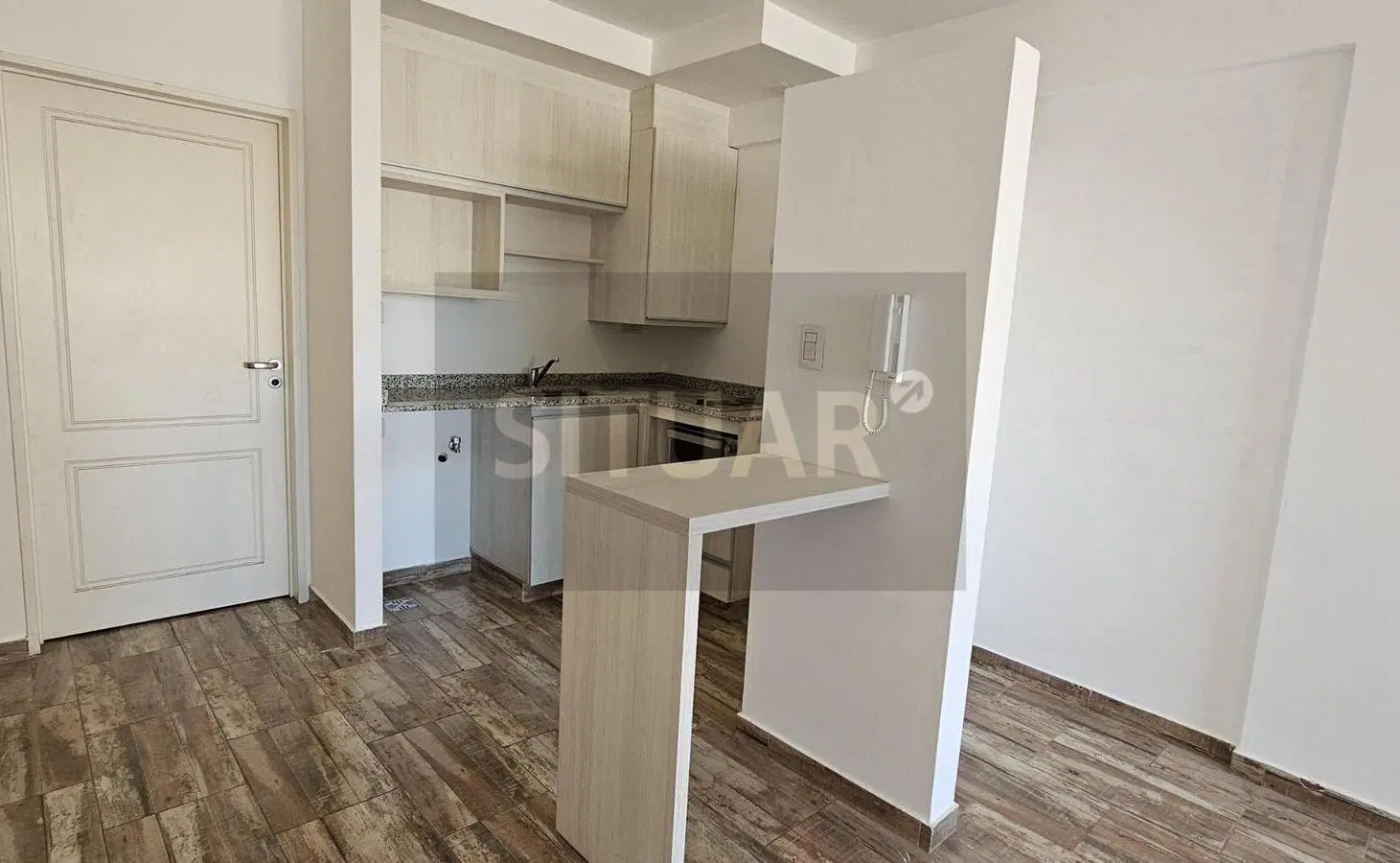 Venta Departamento Monoambiente con Balcón en Flores 4
