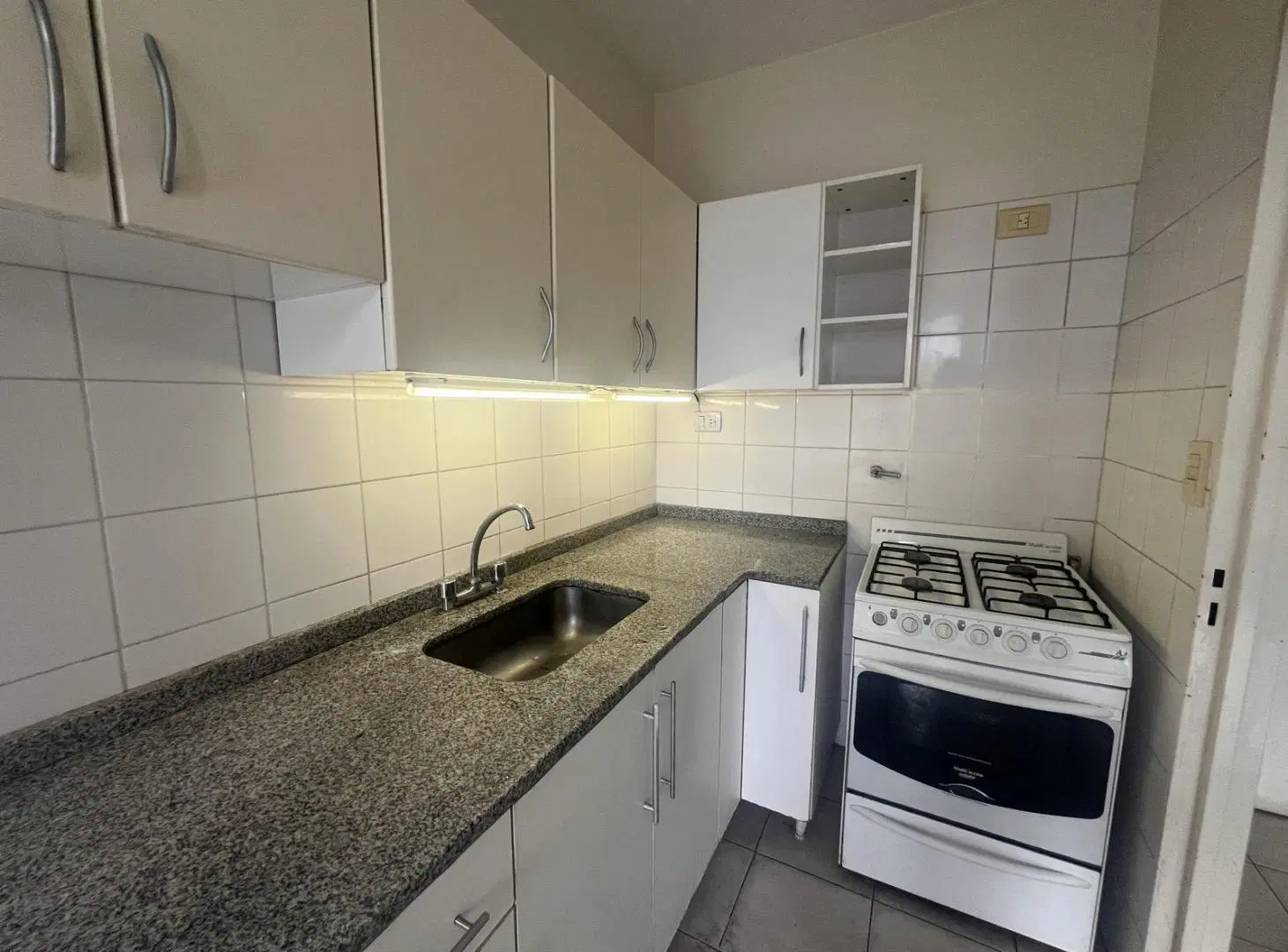ALQUILER – Departamento 2 ambientes en La Boca 4